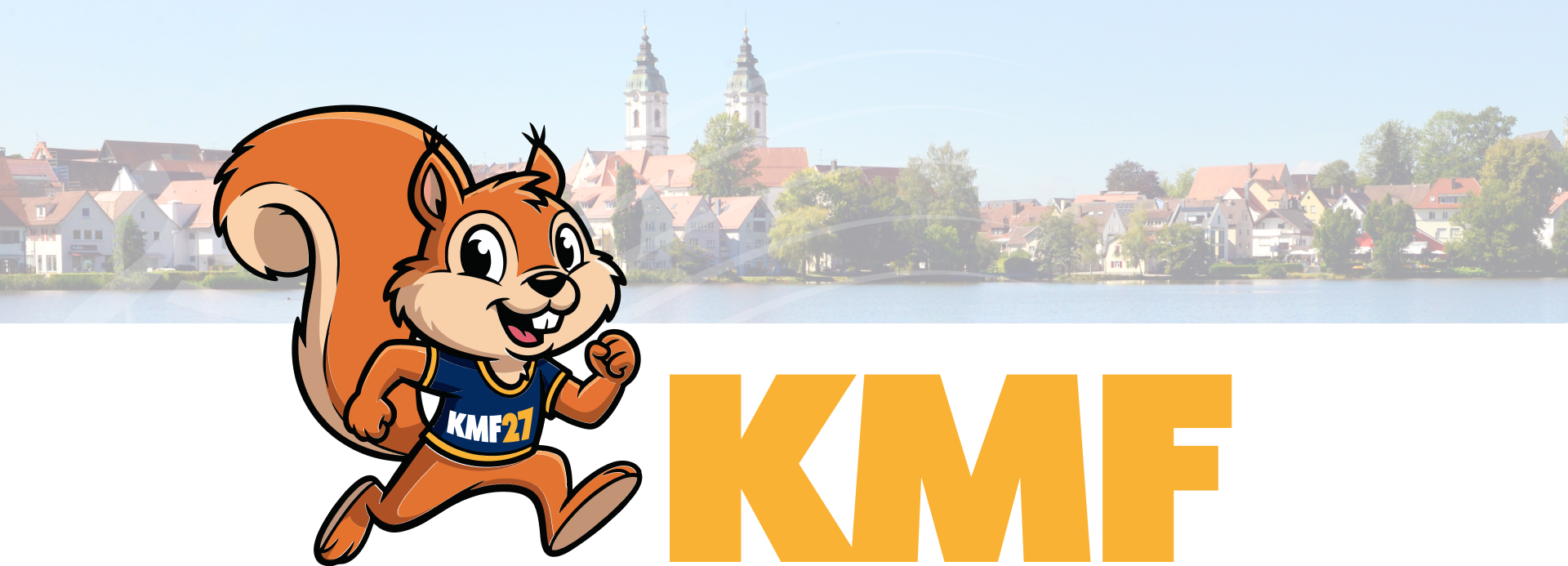 Logo mit einem fröhlichen Eichhörnchen, das ein blaues Shirt mit "KMF 27" trägt, vor einer Stadtlandschaft mit Wasser und Kirchen. Daneben große Buchstaben "KMF 27" in Gelb und Weiß, umrahmt von einer Notenschlüssel-Grafik.